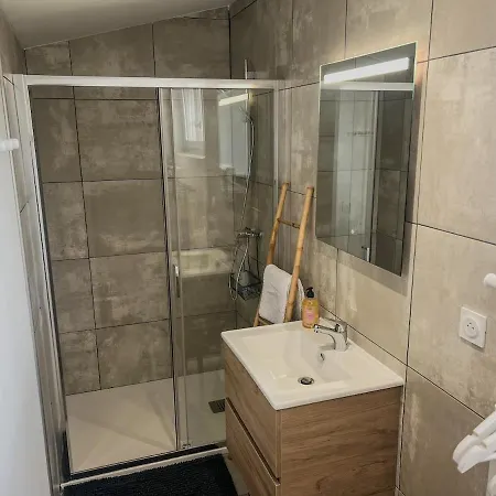 Apartamento Duplex Aura - Confort Et Charme à *